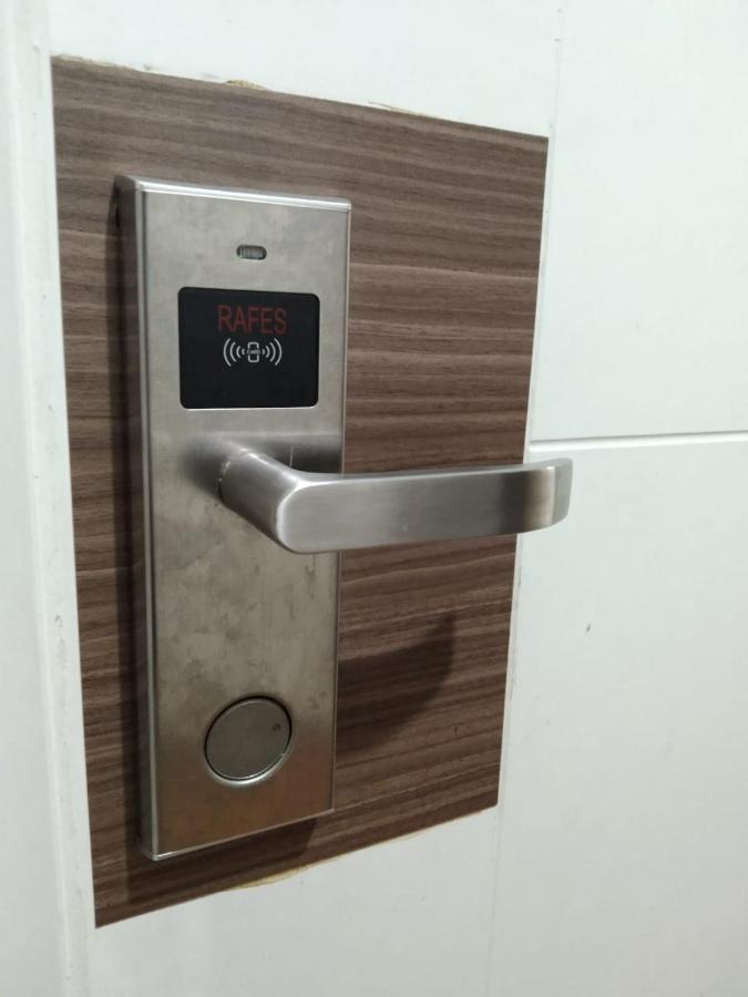 Smart Dream Inn Тангеранг Екстериор снимка